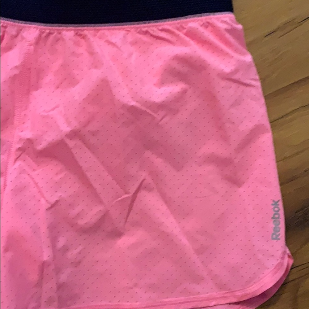 Shorts - Picture 2 of 3